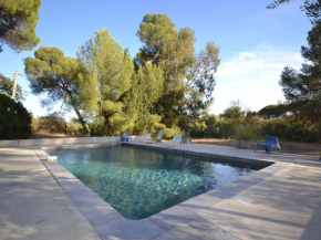 Flat in a beautiful building with pool